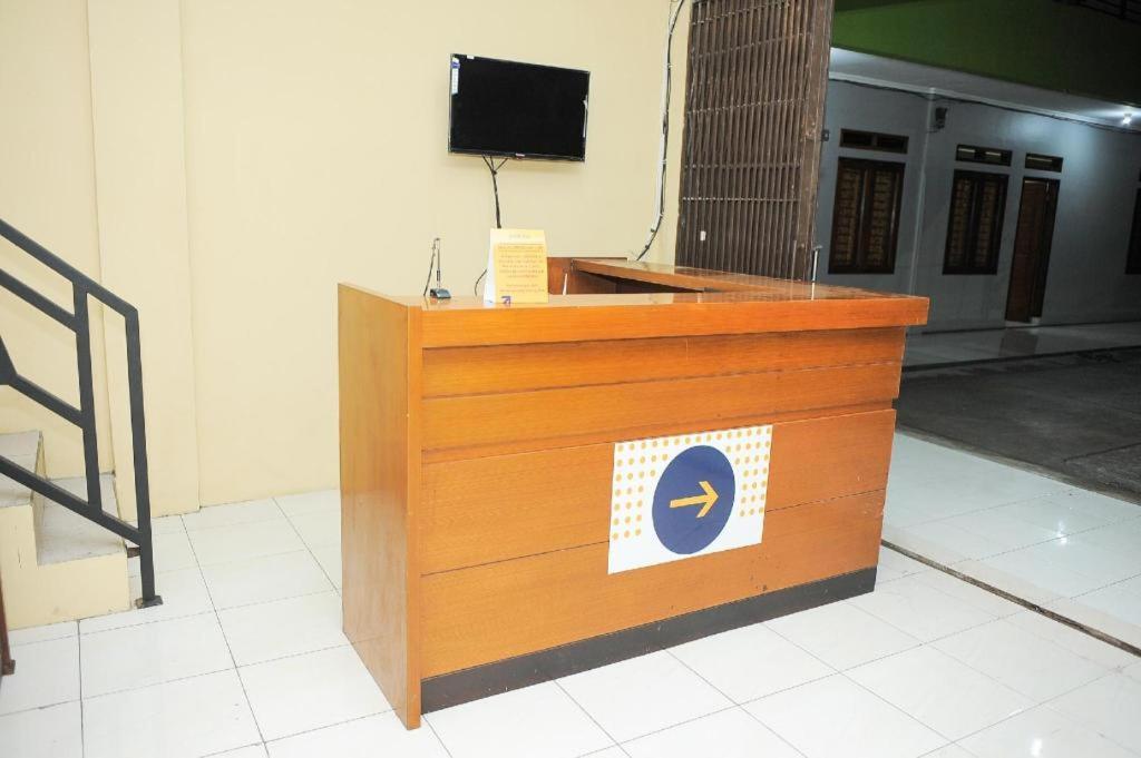 Spot On 2891 999 Guest House Sumedang Ngoại thất bức ảnh