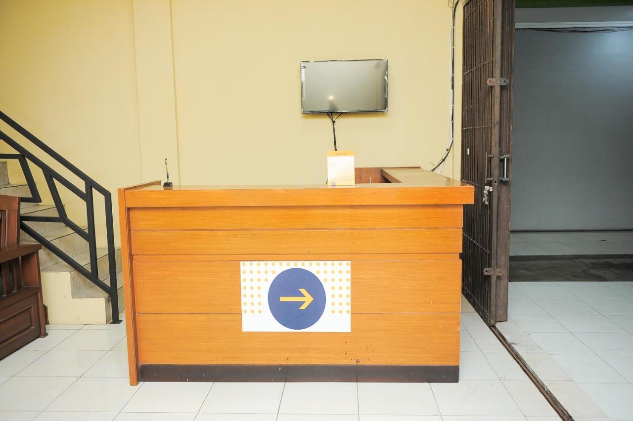 Spot On 2891 999 Guest House Sumedang Ngoại thất bức ảnh